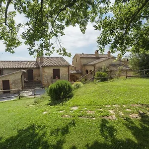agriturismo-cerreto-pienza.it-tuscanyhotel.com/