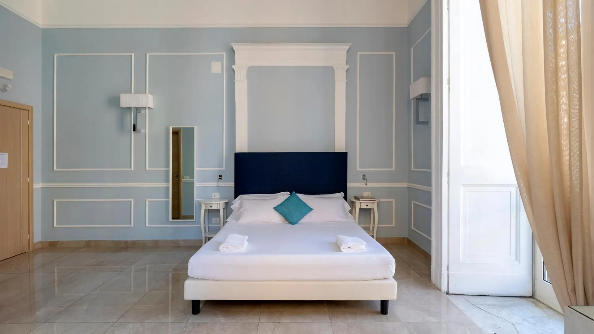 Napolit'Amo Hotel Principe  Naples
