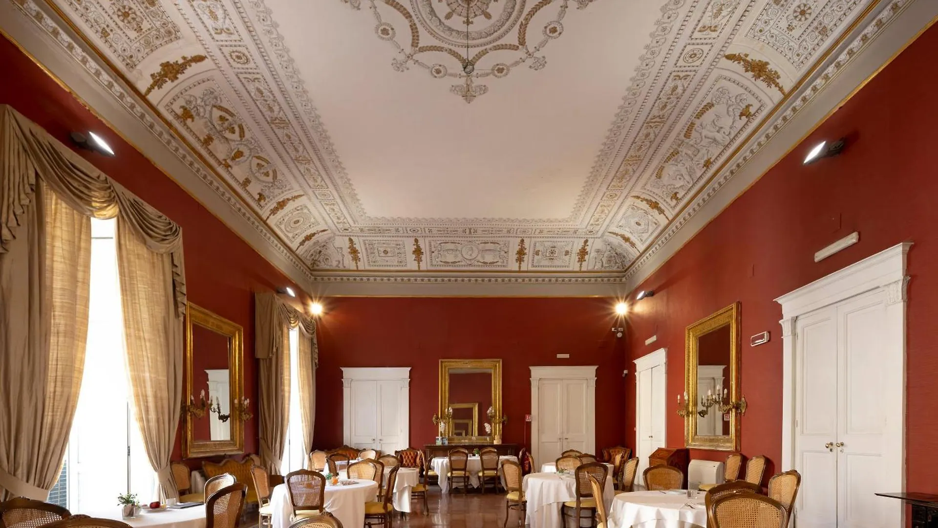 Napolit'Amo Hotel Principe 3*, Naples Italy