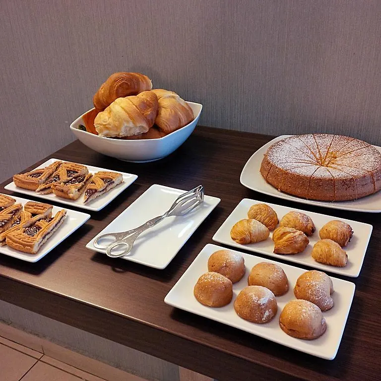 Napolit'Amo Hotel Principe 3*, Naples Italy